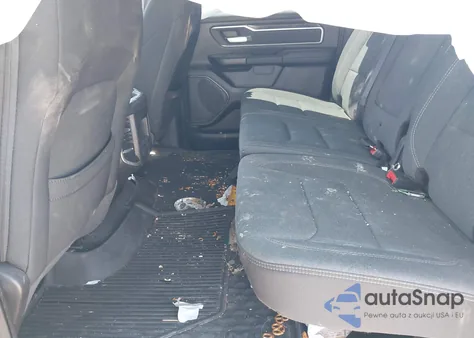 2022 Ram 1500 Big Horn 4X4 5'7 Box from USA, damaged, VIN 1C6SRFFT0NN449473